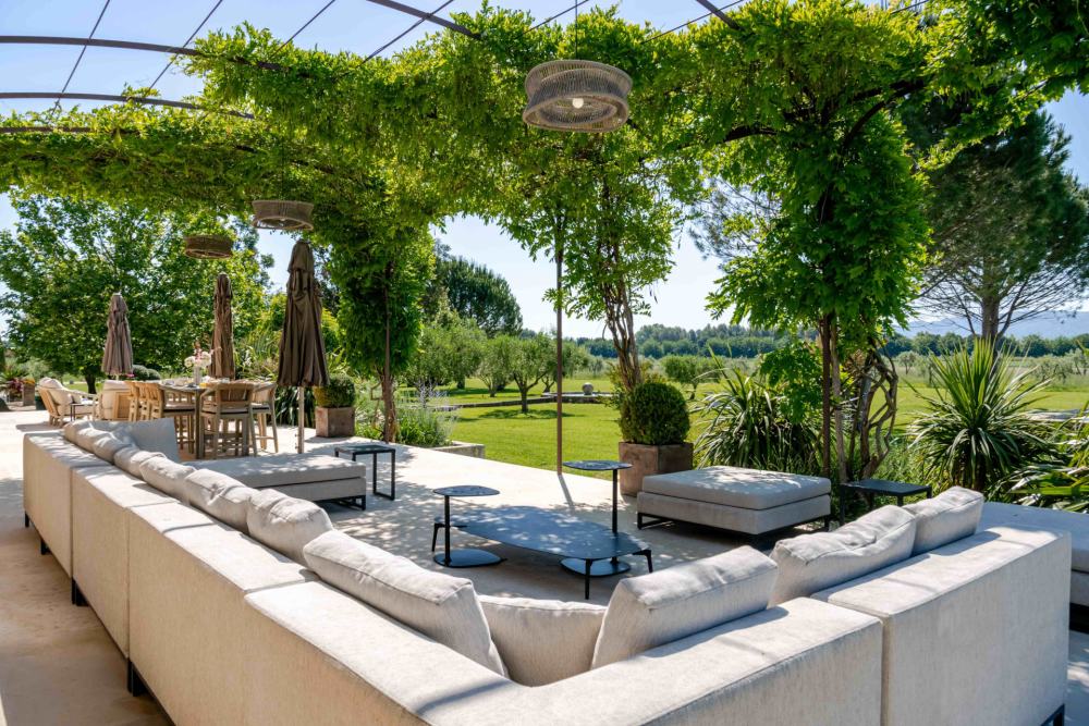 Photographs of Mas des Sources villa in Provence - Image 5 of 41