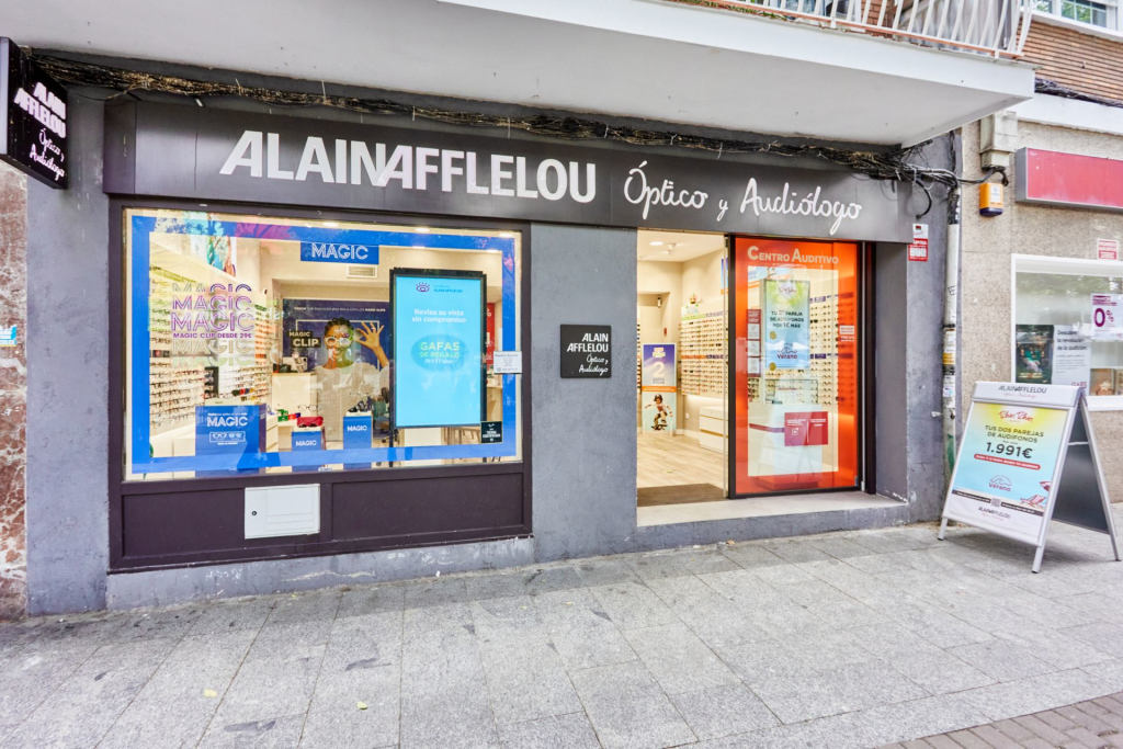 Tienda audiólogo Paseo de Alberto Palacios 15 28021 Madrid