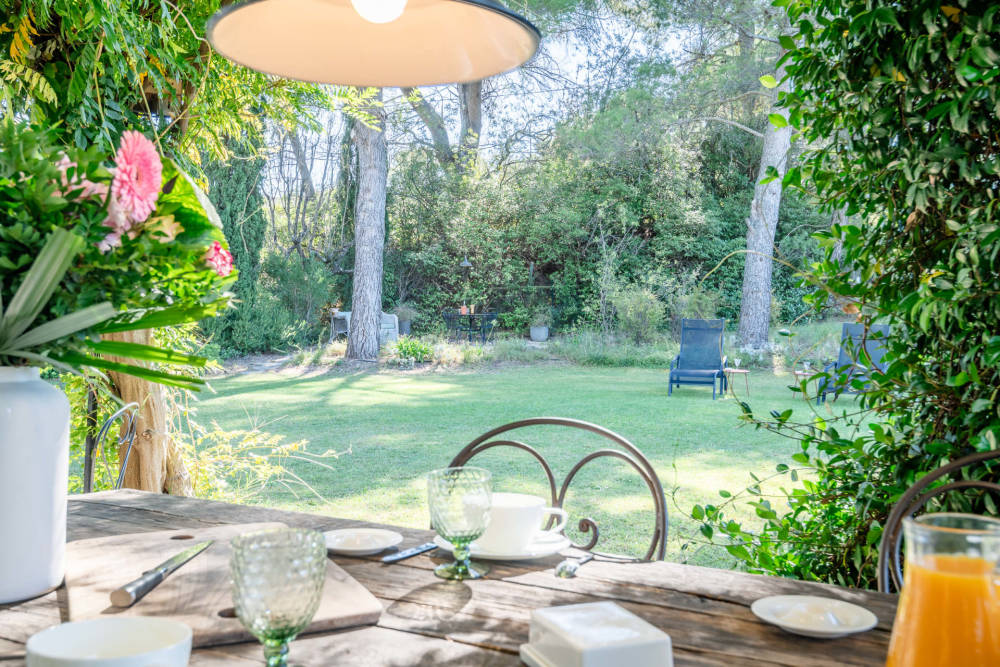 Photographs of Mas du Lac villa in Provence - Image 21 of 56