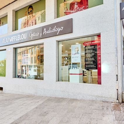 Tienda Óptico Carrer Corbeta, 4 03710 Calp
