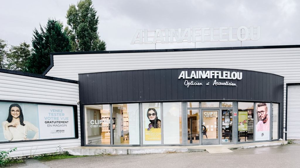 Magasin Opticien 9 rue Alfred de Musset 42300 MABLY extérieur