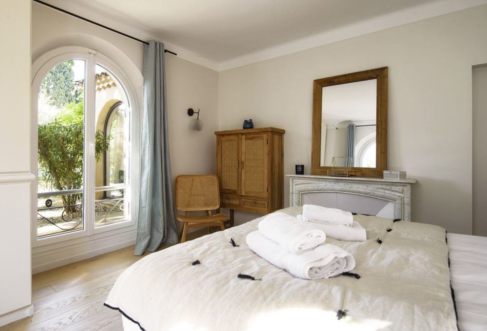 Photographs of Villa Mistral villa in Provence - Image 23 of 33