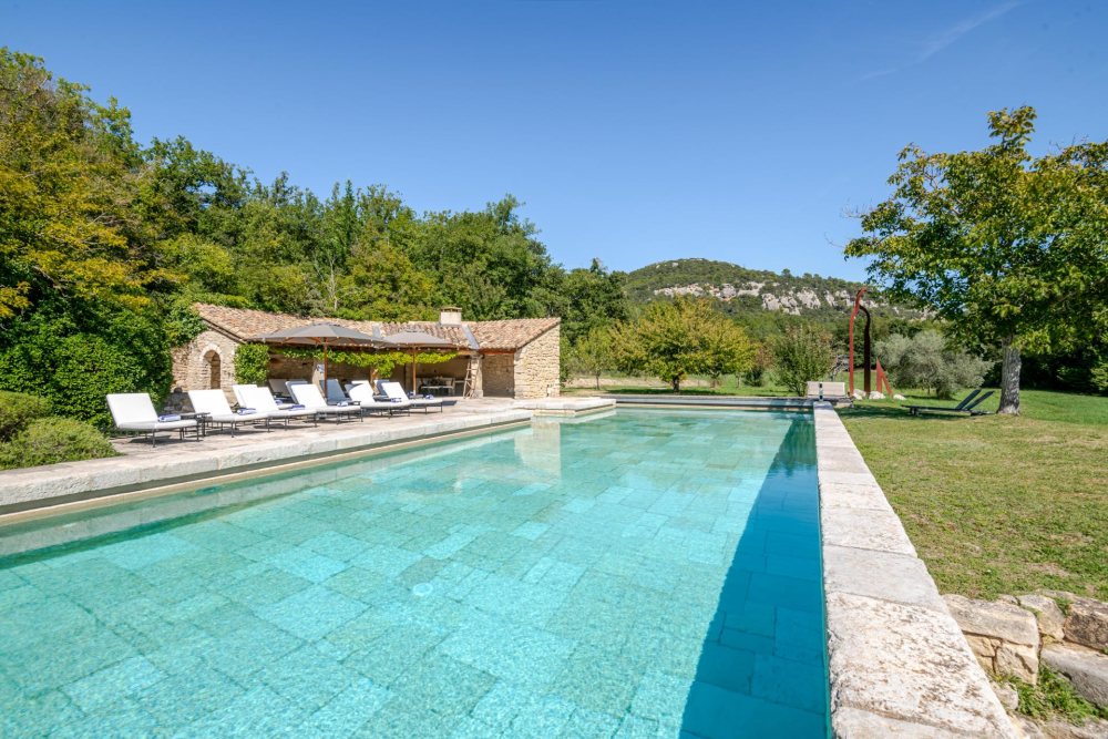 Photographs of Domaine des Saisons villa in Provence - Image 3 of 52