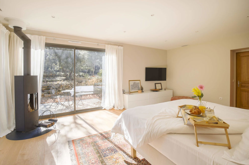 Photographs of Bastide des Carrieres villa in Provence - Image 24 of 43