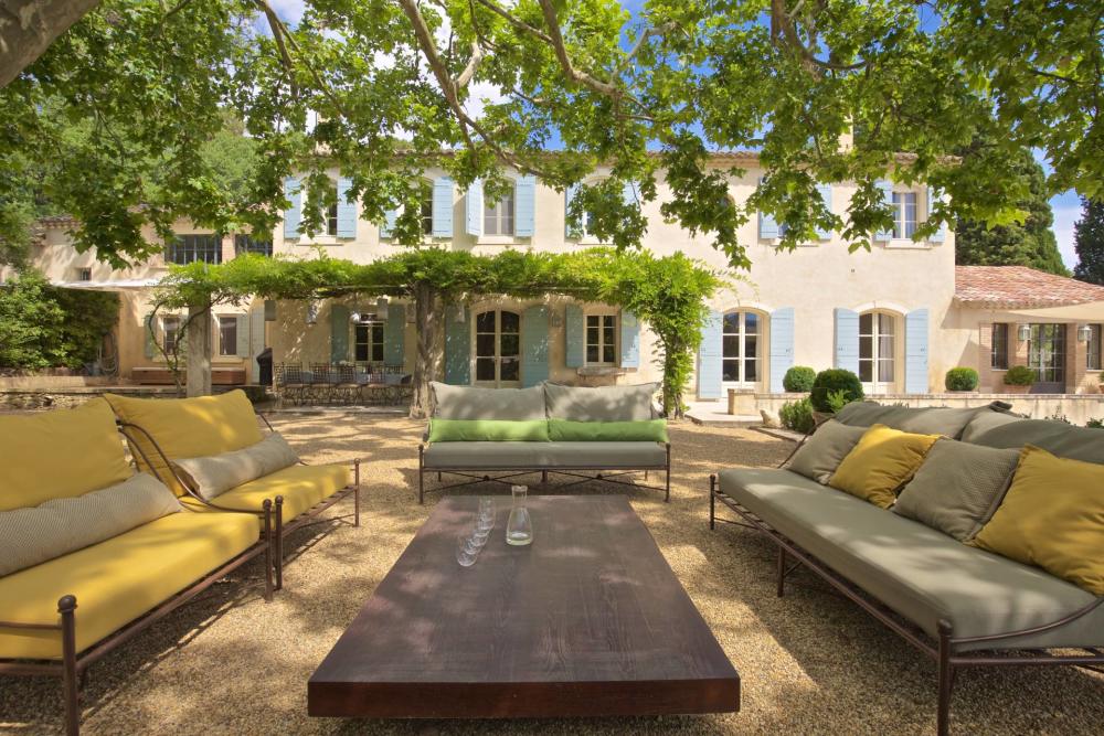 Photographs of Mas Providence villa in Provence - Image 1 of 38