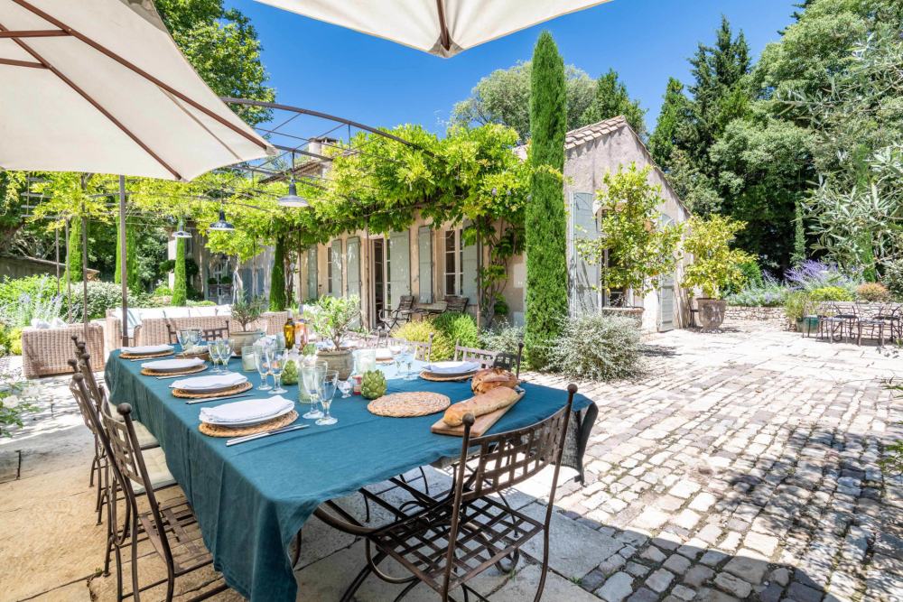 Photographs of Mas du Cardinal villa in Provence - Image 23 of 49