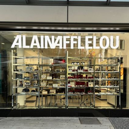 Magasin Opticien Place de Longemalle 16 1204 GENEVE