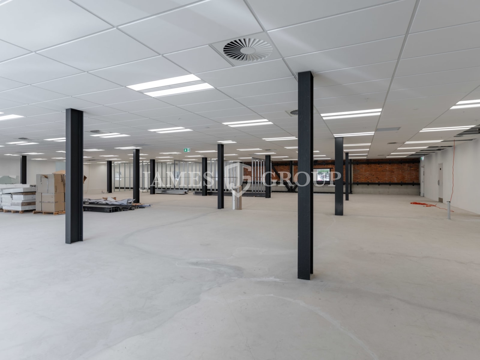 High Profile Character Office + Great Incentives