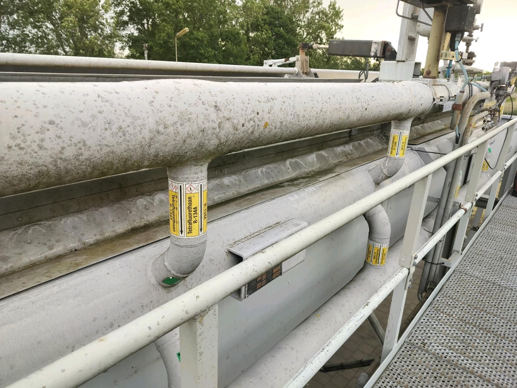 Cooler banks- - Image 5