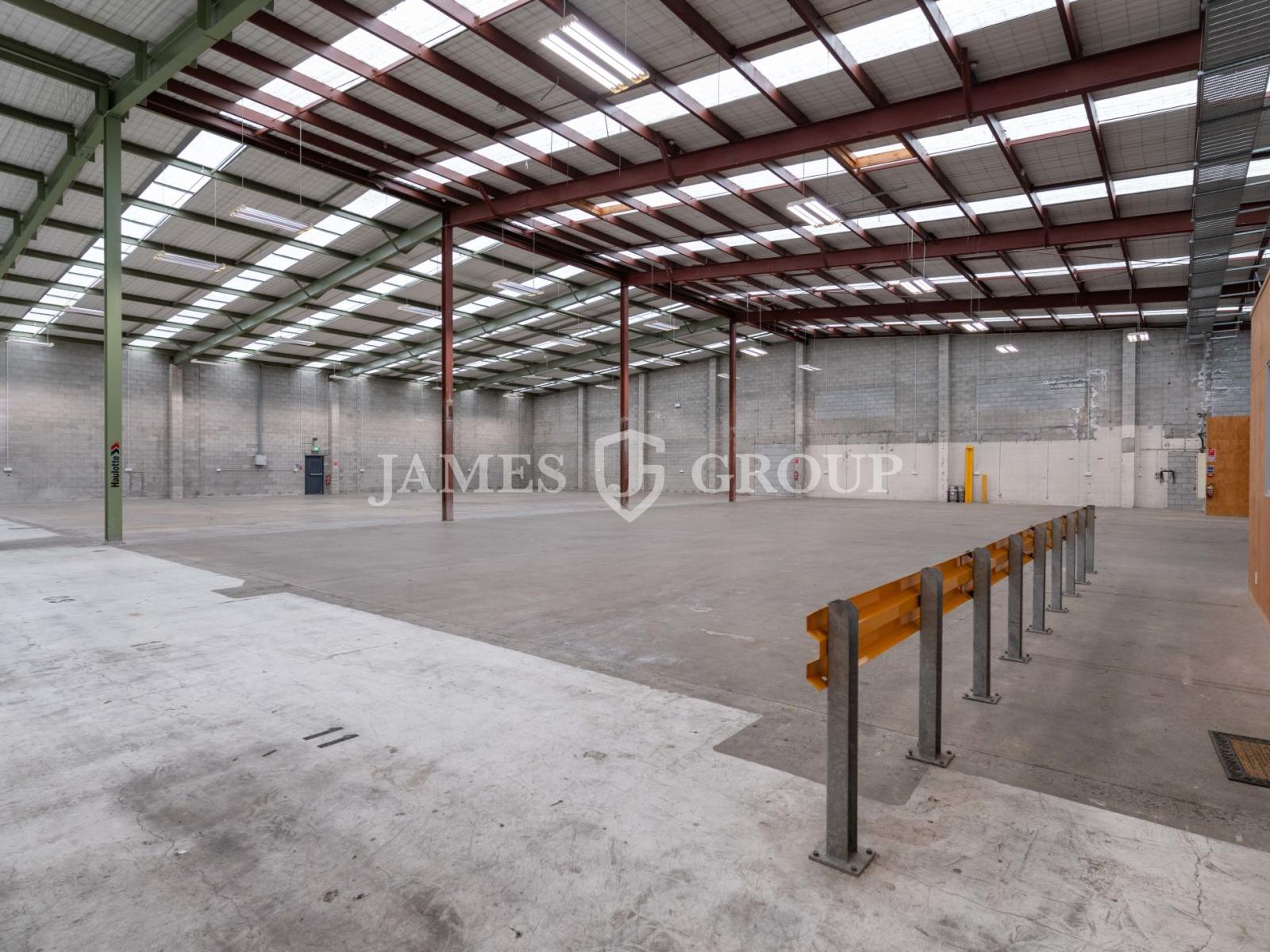 Affordable 1,441sqm Rosebank Warehouse + Canopy