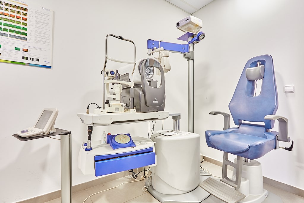 Tienda Óptico Carrer Francesc Macià 17 08830 Sant Boi de Llobregat interior