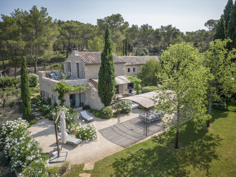 Photographs of Mas des Peintres villa in Provence - Image 36 of 46