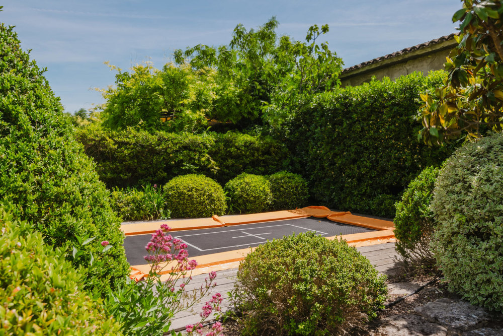 Photographs of Mas la Bergerie de Cabrieres villa in Provence - Image 55 of 56