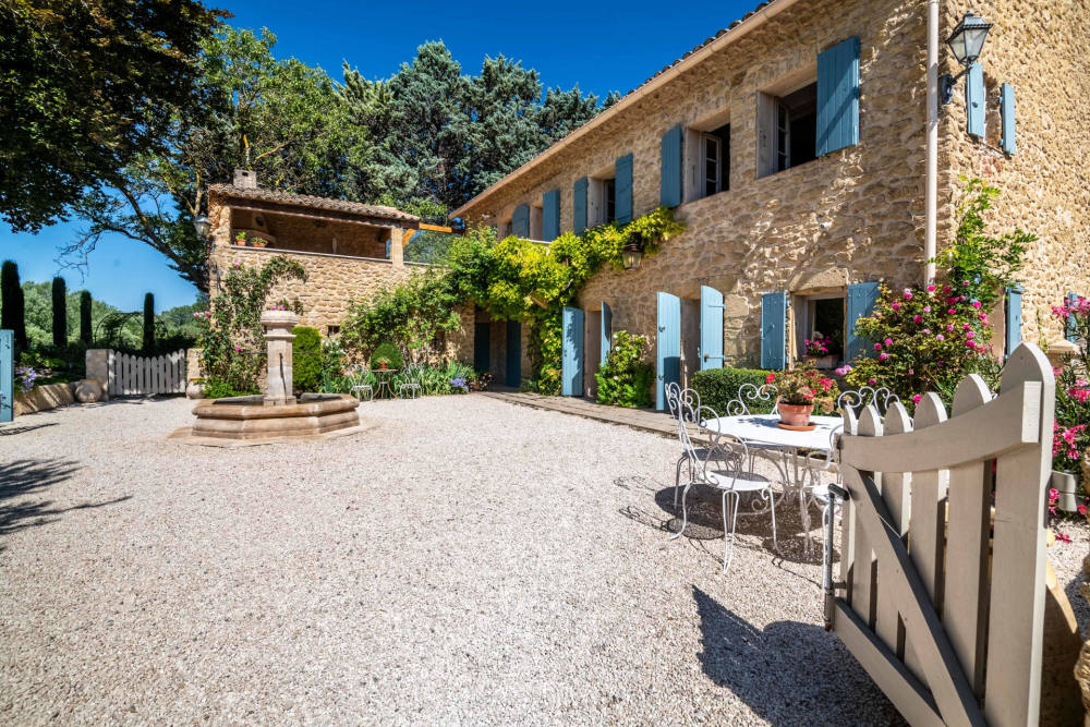 Photographs of Mas Hosanna villa in Provence - Image 47 of 49