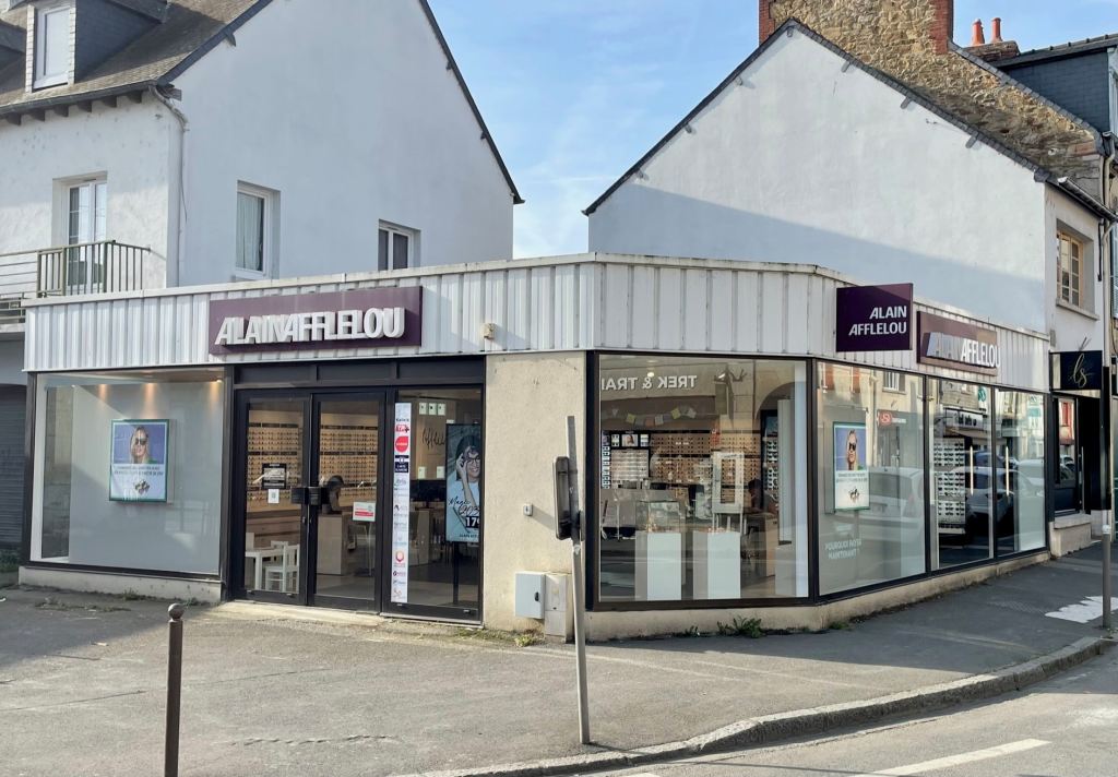 Magasin Opticien 46 avenue du Val 22400 LAMBALLE