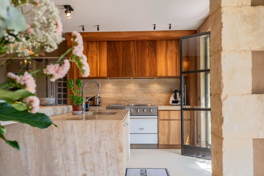Photographs of Mas Allure villa in Provence - Image 11 of 60