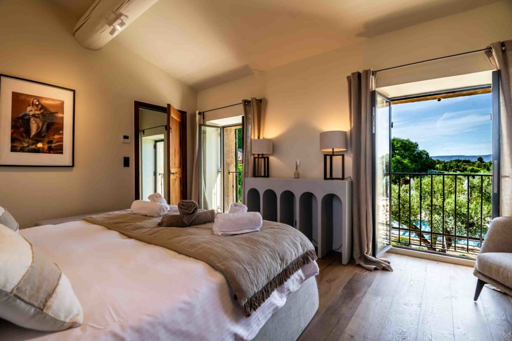 Photographs of Mas des Princes villa in Provence - Image 18 of 49