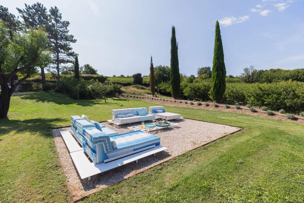 Photographs of New! Mas de la Lyre villa in Provence - Image 43 of 46