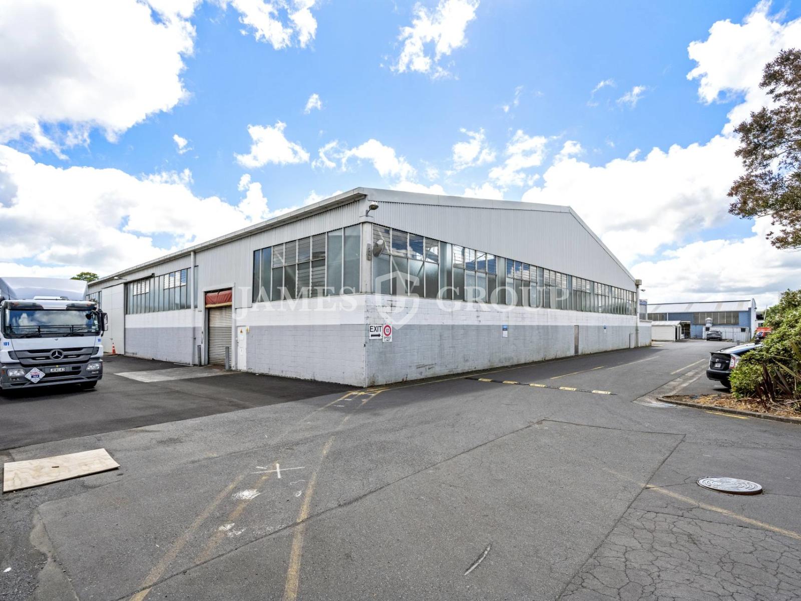 $165p/sqm With Dual Road Access
