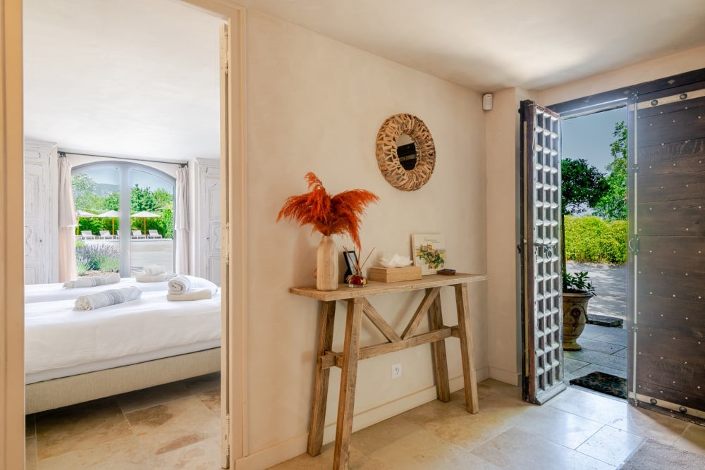 Photographs of Bastide de Blanche villa in Provence - Image 22 of 60