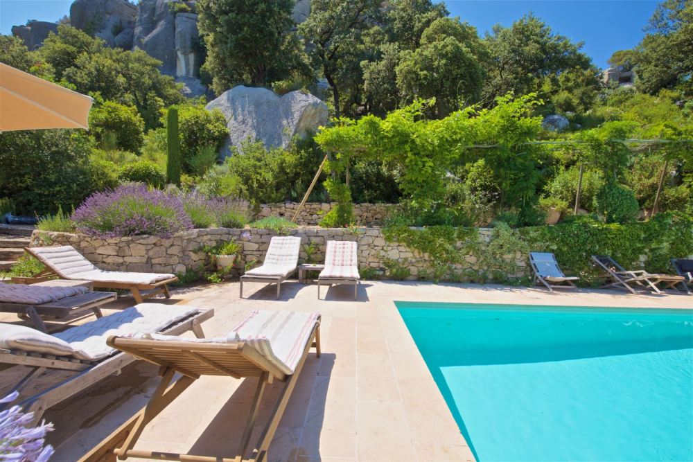 Photographs of Mas de Belleroche villa in Provence - Image 19 of 34
