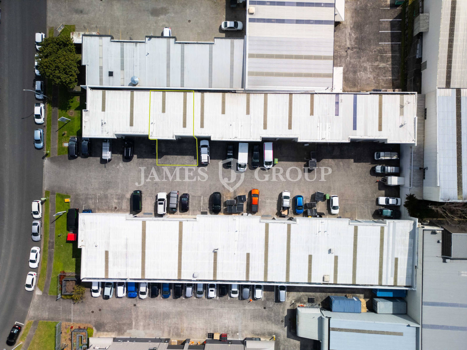 Well-presented Industrial Unit In Prime Wiri Spot