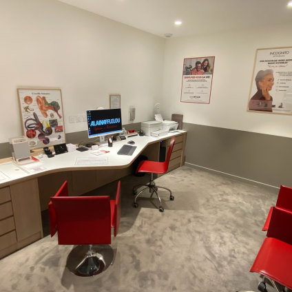 Magasin audioprothesiste 767 avenue Gross Umstadt 07130 SAINT-PERAY intérieur