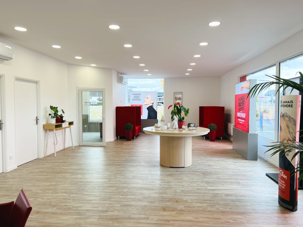 Magasin audioprothesiste ZI Les Martines - Avenue Nelson Mandela 87200 SAINT-JUNIEN intérieur