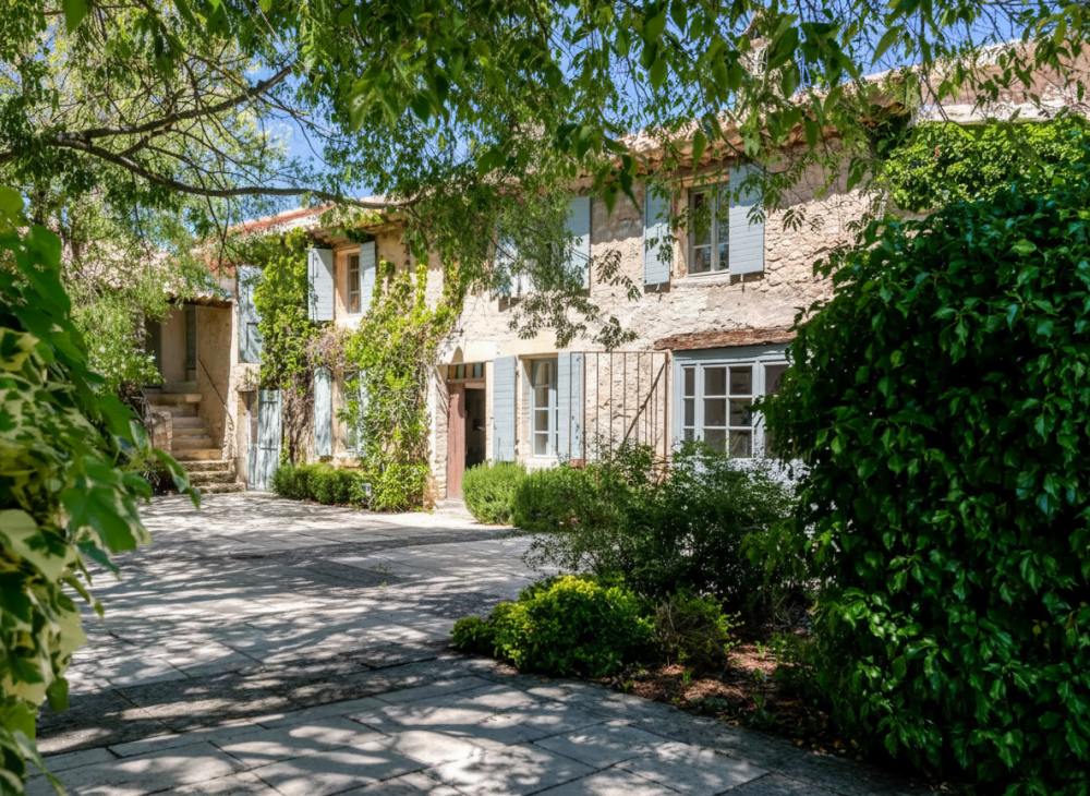 Photographs of Mas des Roses 3 villa in Provence - Image 1 of 37