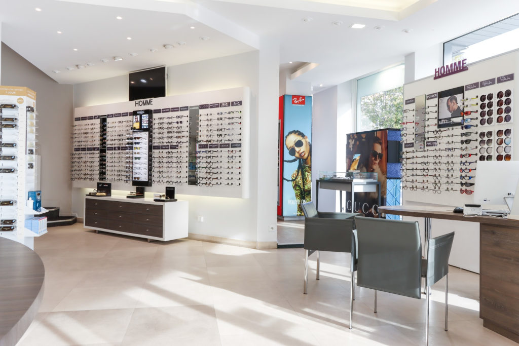 Magasin Opticien 1 place Jean Bart 59140 DUNKERQUE intérieur