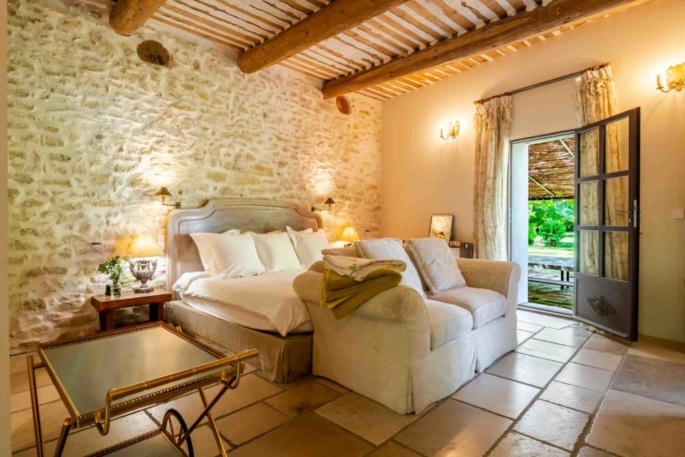 Photographs of Mas des Reflets villa in Provence - Image 27 of 61