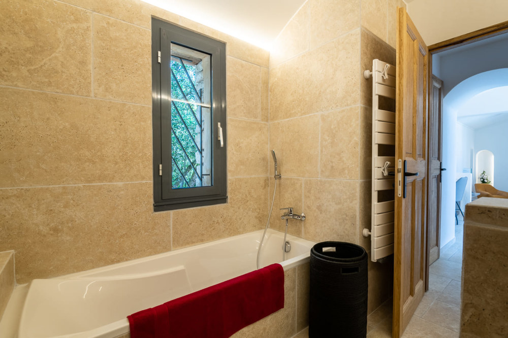 Photographs of Villa du Bougainvillier villa in Provence - Image 17 of 29