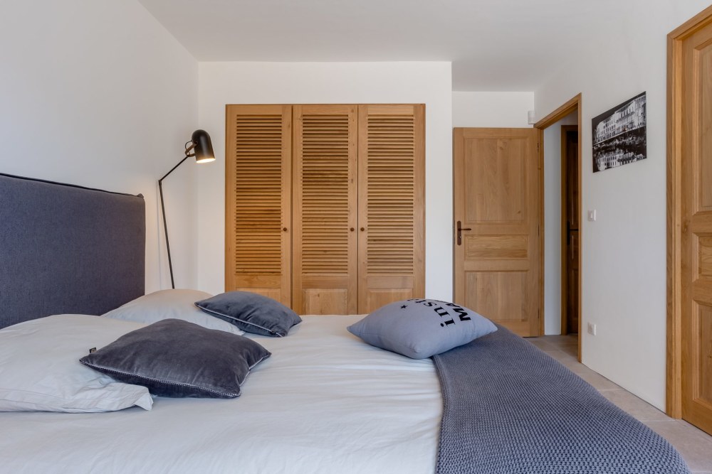 Photographs of Mas la Mirande villa in Provence - Image 31 of 49