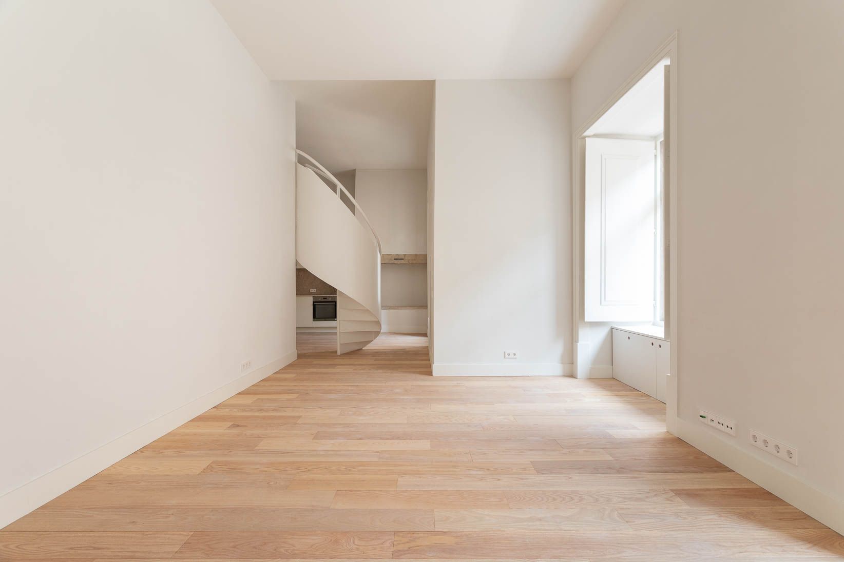 1 bed Apartment For Sale in Lisbon, Lisbon Metropolitan Area