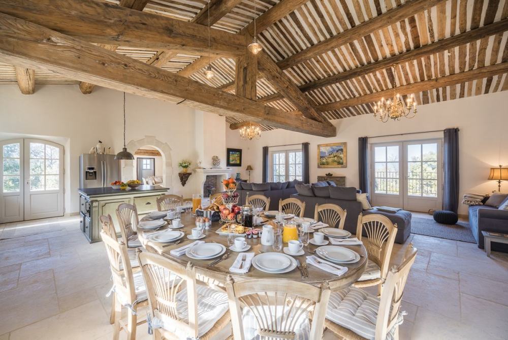Photographs of Mas du Ciel villa in Provence - Image 7 of 44