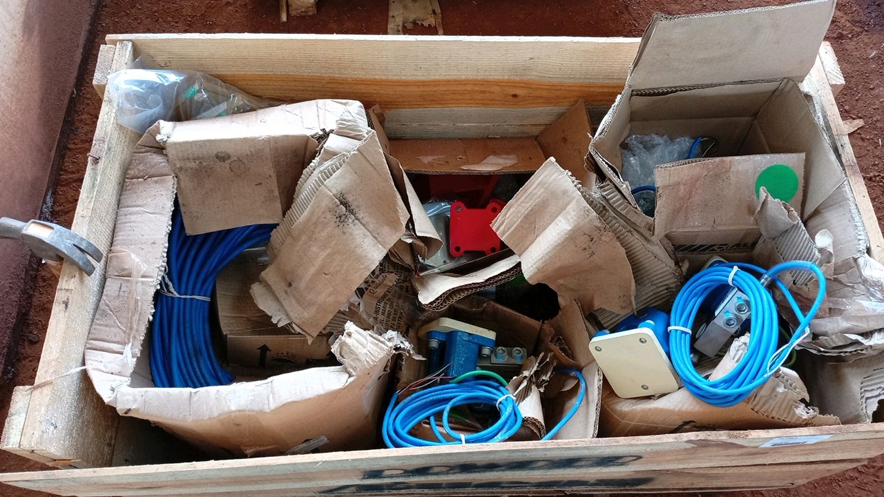 Lot of Sensors and Industrial Automation Components