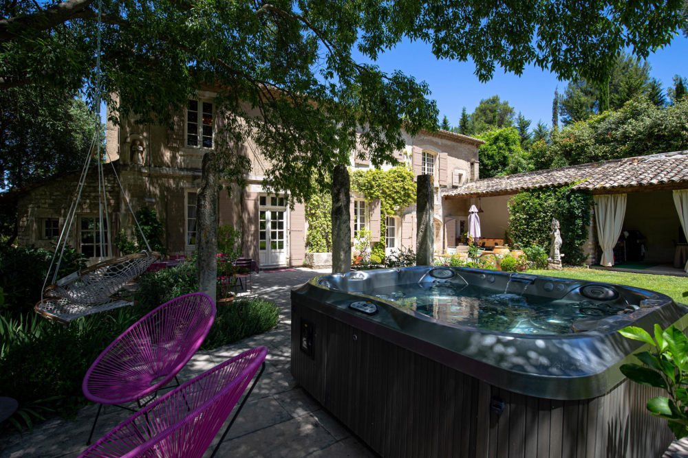 Photographs of Mas de Gavon villa in Provence - Image 24 of 32
