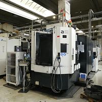 CNC Machining Center-Makino - Image 7