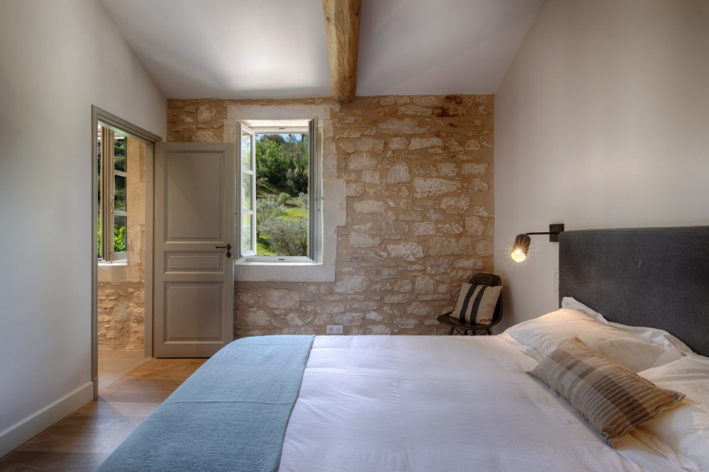 Photographs of Mas Daudet villa in Provence - Image 23 of 40