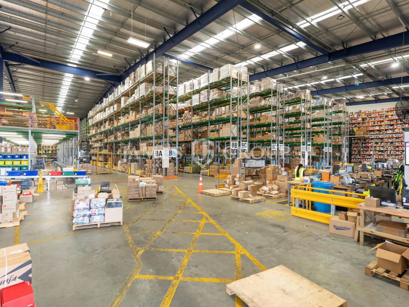Premium Dual-access Industrial With Drive-through
