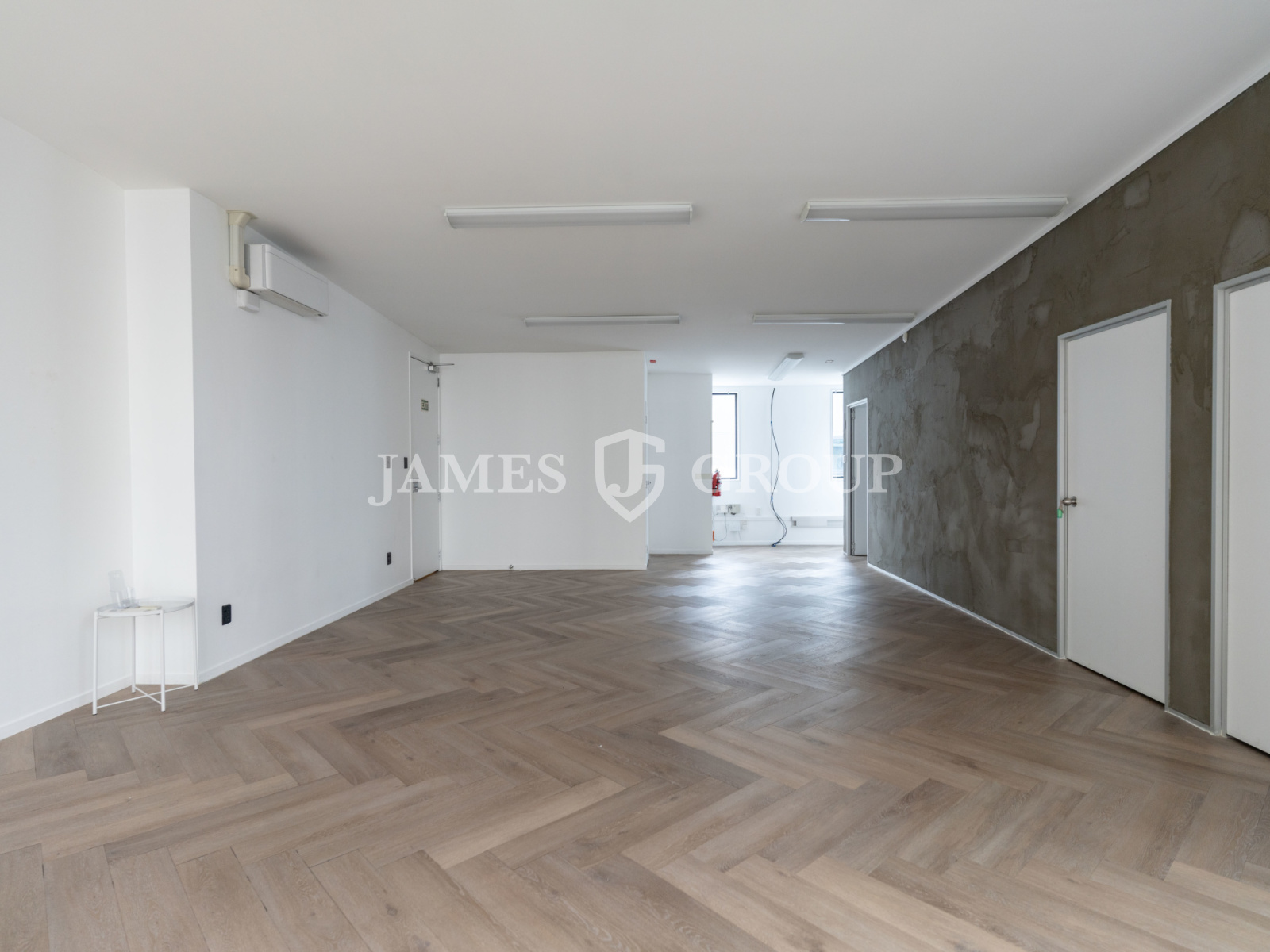 Versatile Parnell Office