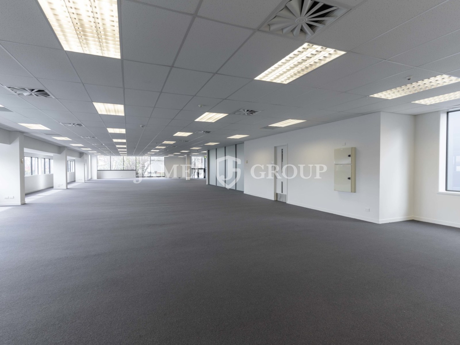 Standalone Epsom Office Ample Car Parking