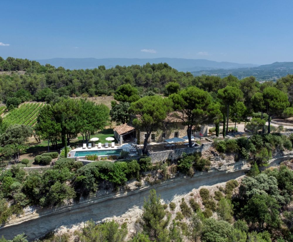 Photographs of Mas de Monvert villa in Provence - Image 32 of 34