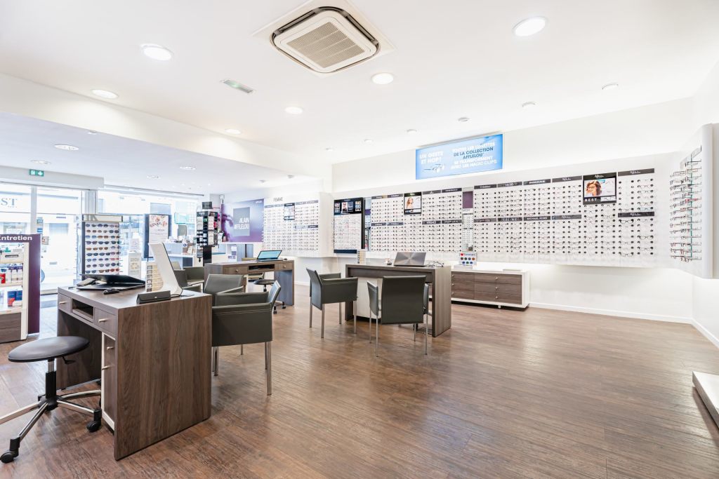 Magasin Opticien 8 avenue Jean Jaurès 33600 PESSAC intérieur
