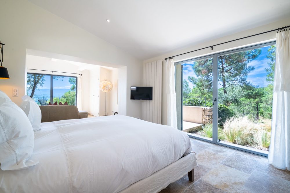 Photographs of Villa Infinity villa in Provence - Image 14 of 57
