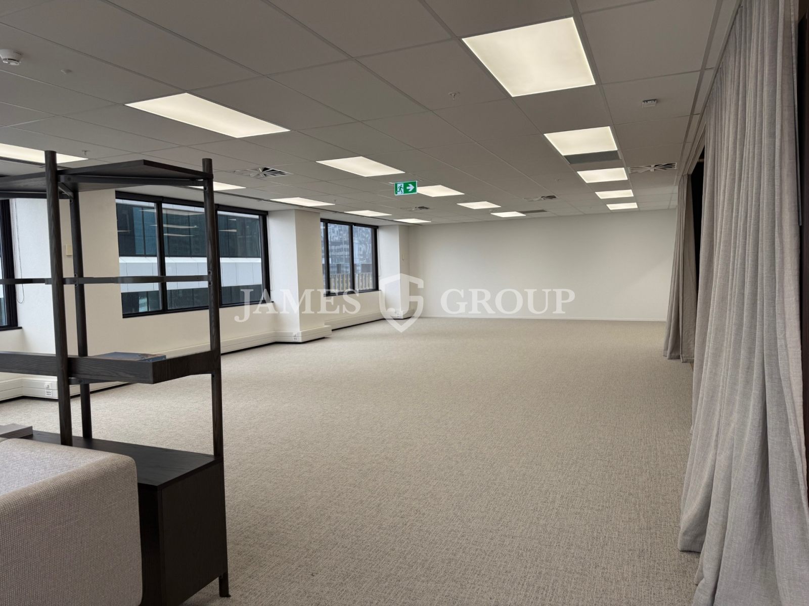 Level 10 Office With Full Fit-out – Commercial Bay