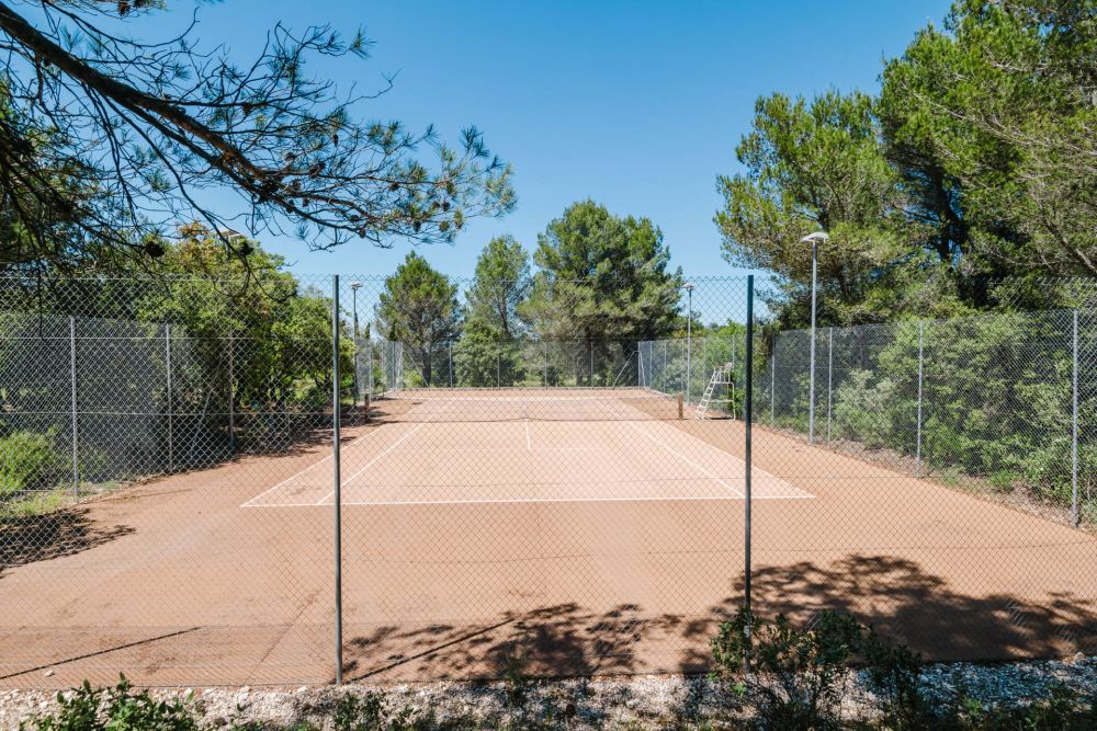 Photographs of Le Mas d’Eygalieres villa in Provence - Image 59 of 60