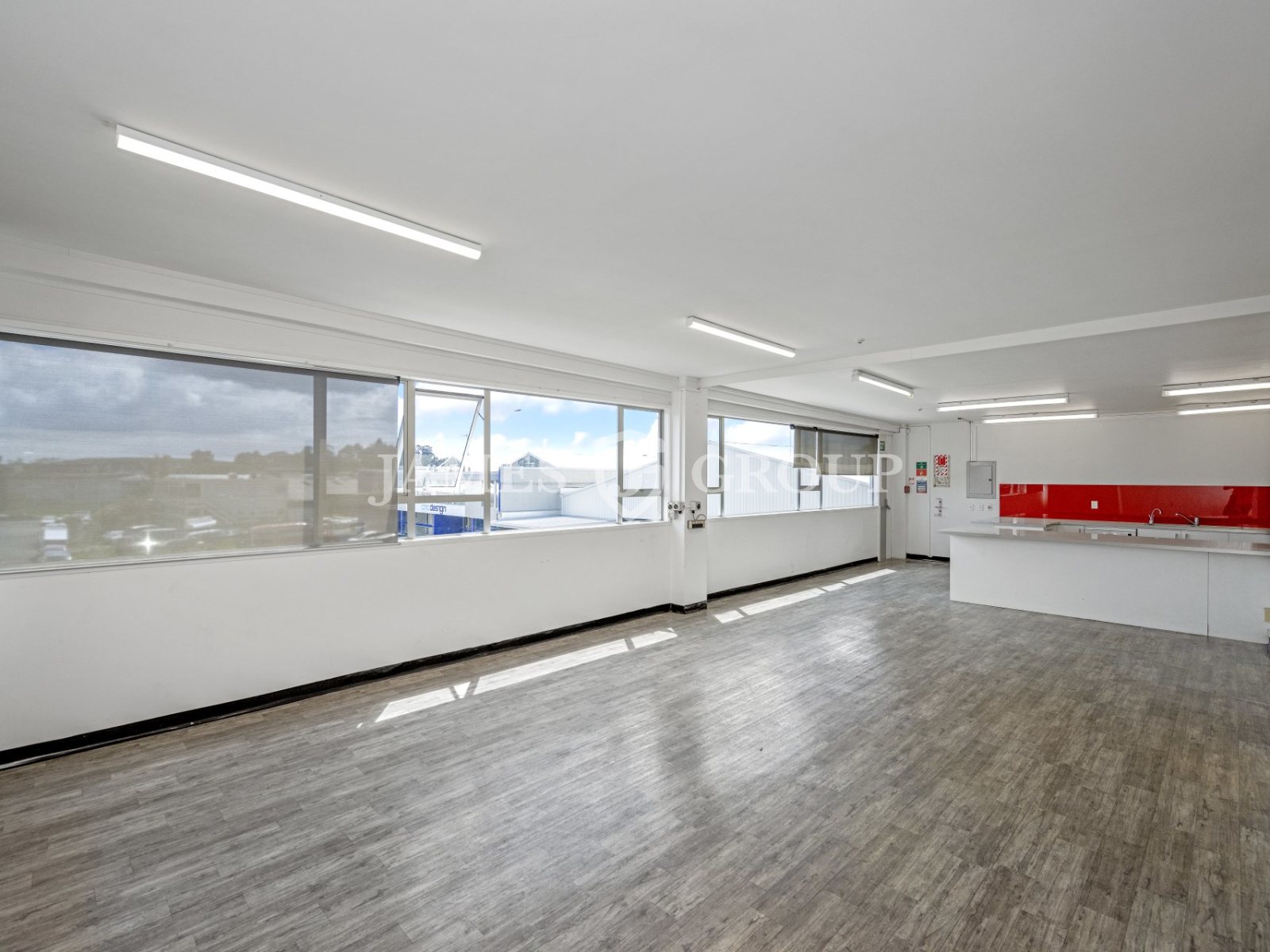$165p/sqm With Dual Road Access