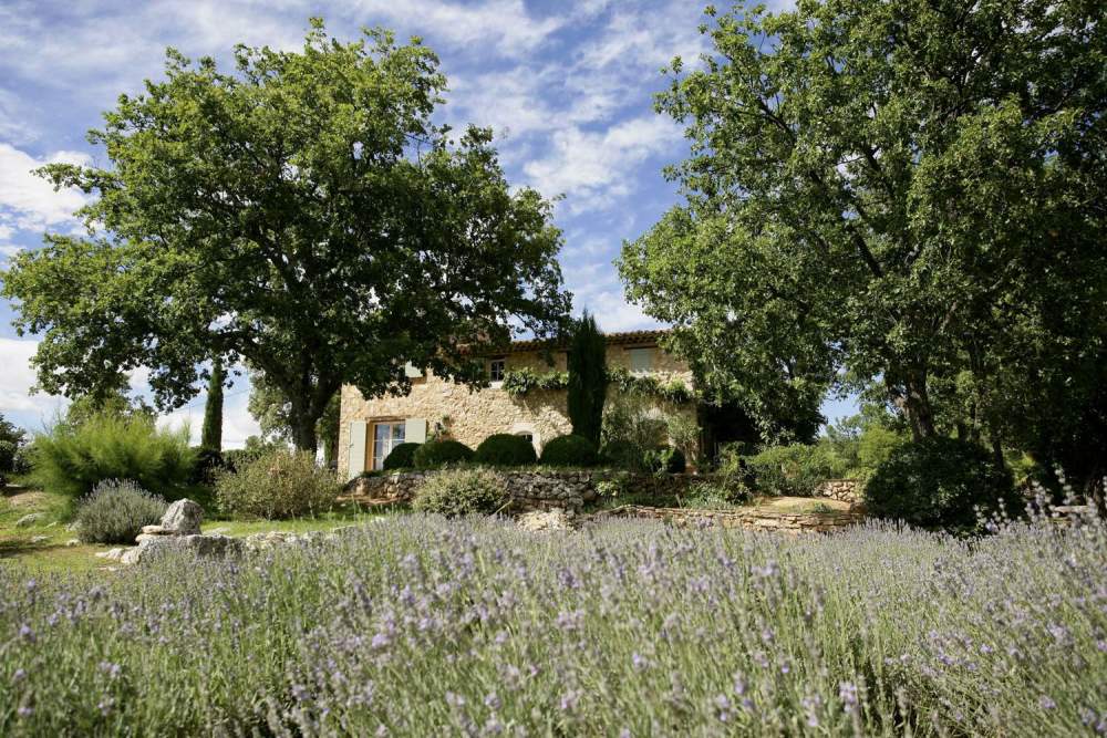 Photographs of Mas de Manebit villa in Provence - Image 2 of 30