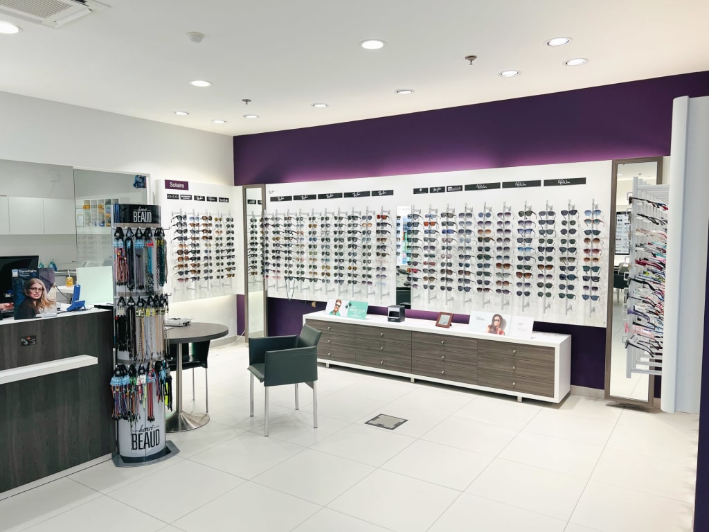 Magasin Opticien C.C. Leclerc 20213 FOLELLI intérieur